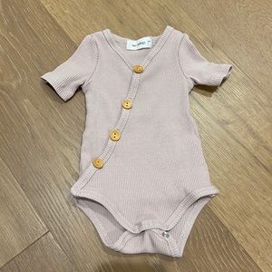 Two Darlings kimono onesie set with bloomers 0-3